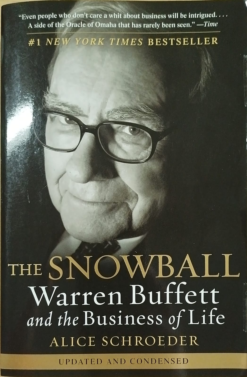 The snowball: warren buffett and the business of life